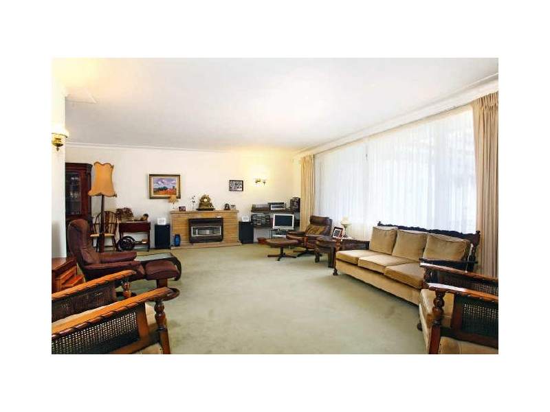 11 Hyde Avenue, Killarney Heights NSW 2087