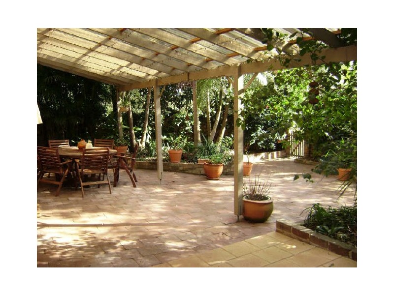 69 Ballyshannon Rd, Killarney Heights NSW 2087