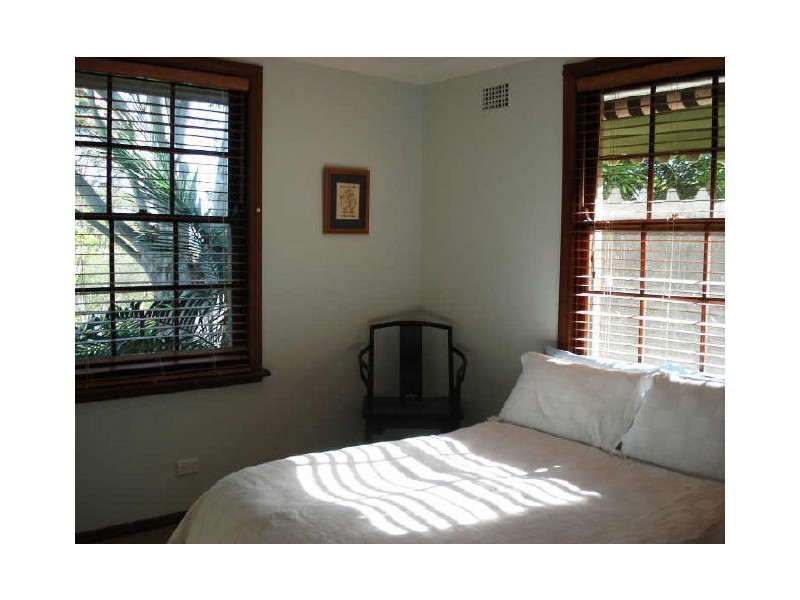 69 Ballyshannon Rd, Killarney Heights NSW 2087