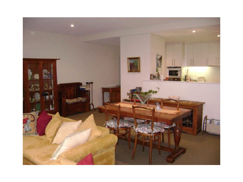 1/107-109 Forest Way, Belrose NSW 2085