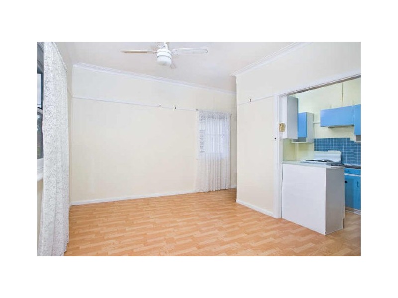 24 Woodlands Road, Forestville NSW 2087