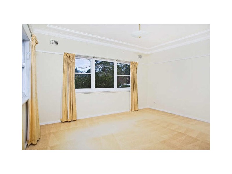 24 Woodlands Road, Forestville NSW 2087