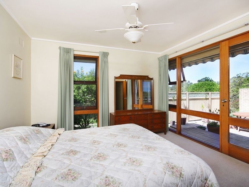 13 Tora Place, Forestville NSW 2087