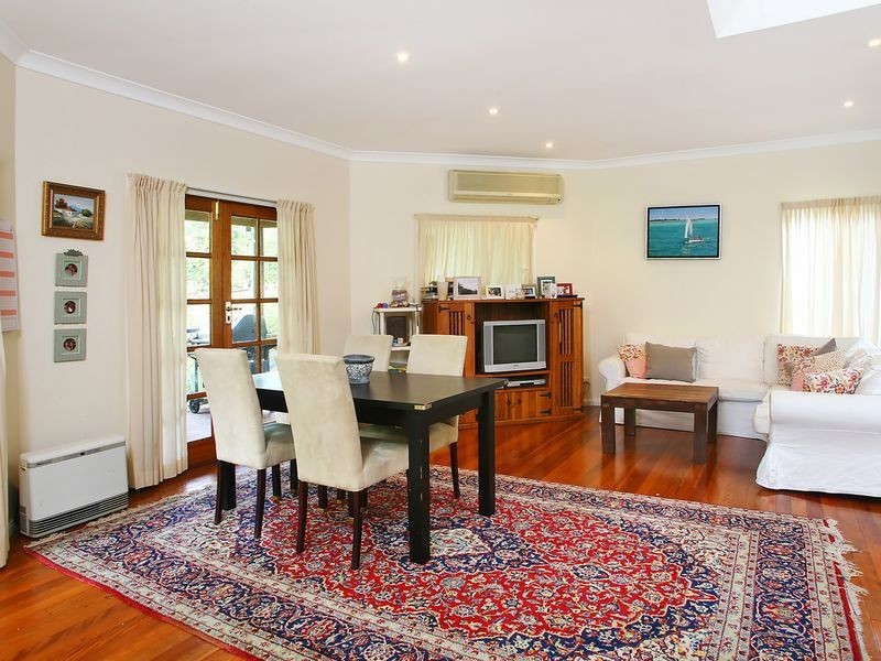 1B Bellbird Crescent, Forestville NSW 2087