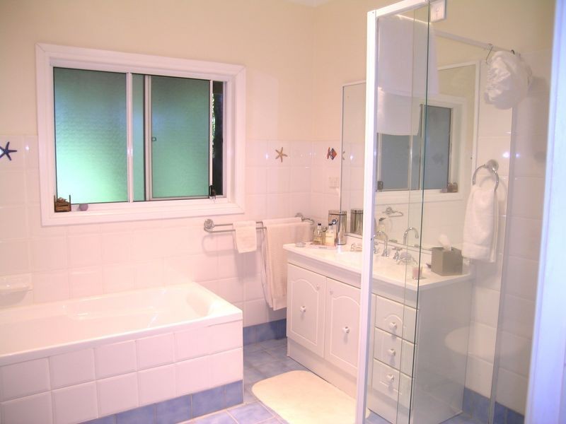 1B Bellbird Crescent, Forestville NSW 2087