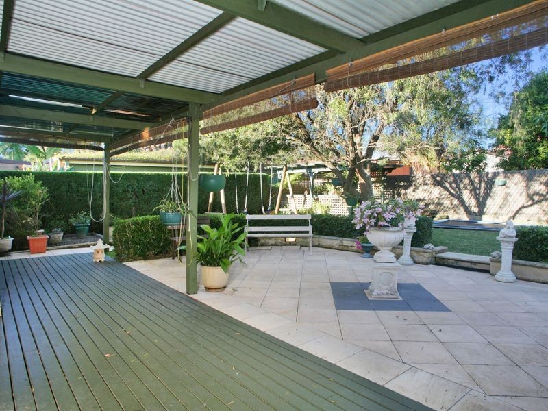 7 Walkom Avenue, Forestville NSW 2087