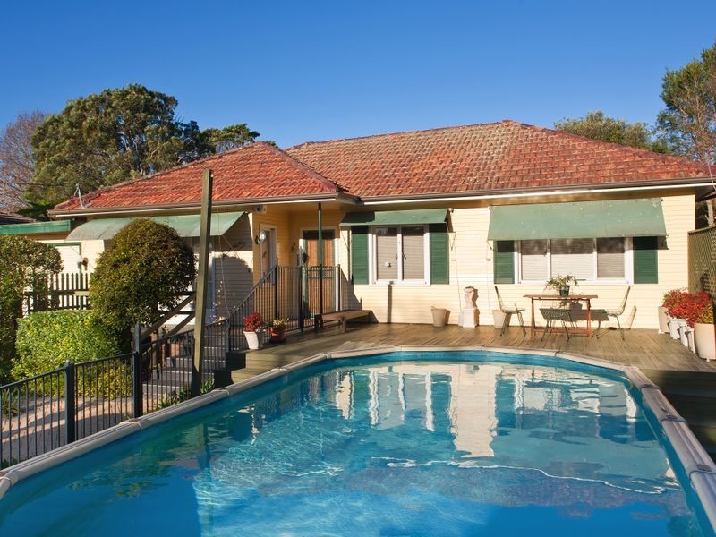 7 Walkom Avenue, Forestville NSW 2087