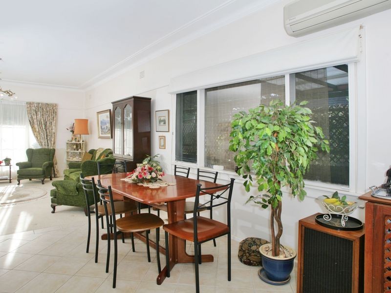 7 Walkom Avenue, Forestville NSW 2087