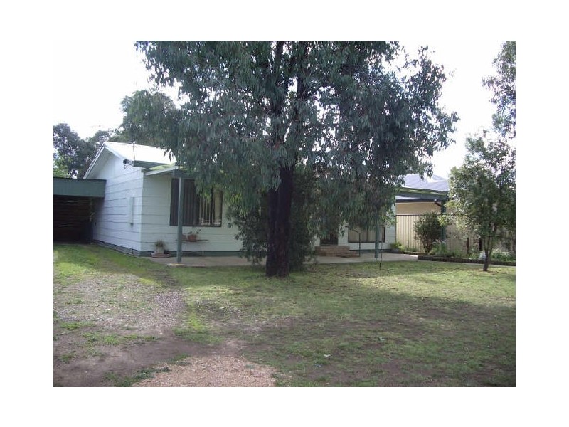 115 Powerscourt Street, Maffra VIC 3860