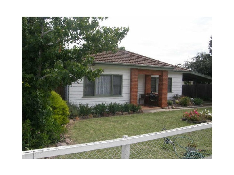 3 Alfred Street, Maffra VIC 3860