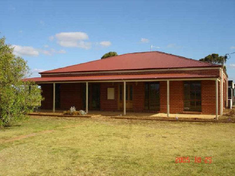 37 Kingscotts Lane, Tinamba VIC 3859