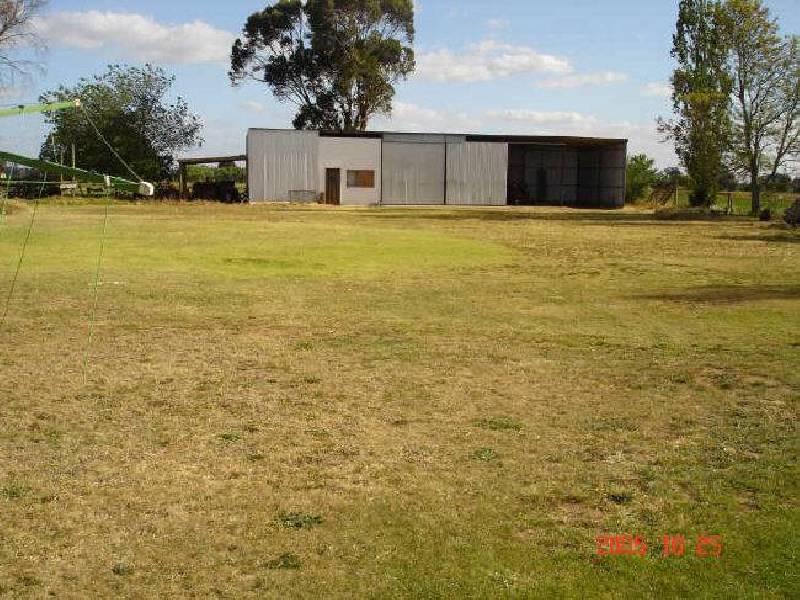 37 Kingscotts Lane, Tinamba VIC 3859