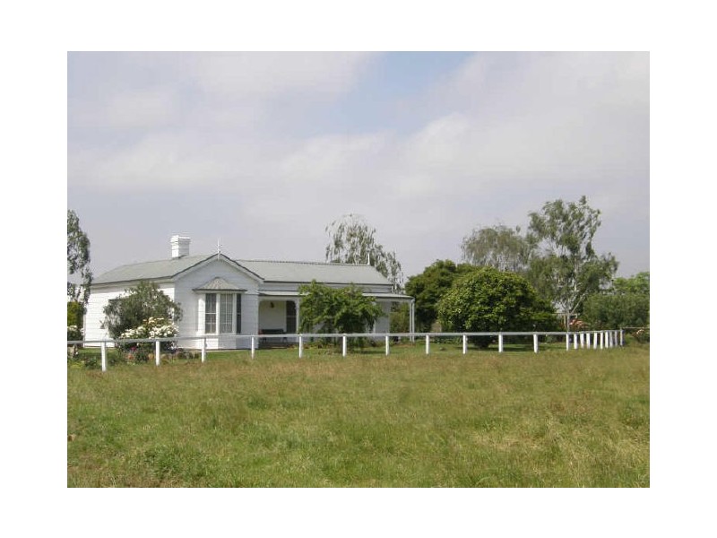 365 Boisdale Stratford Road, Maffra VIC 3860