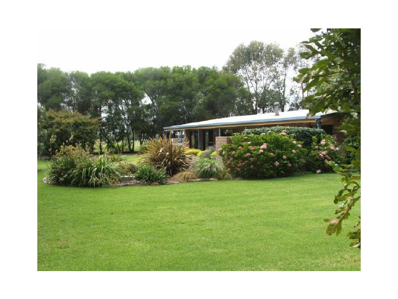 6 Lower Newry Road, Newry VIC 3859