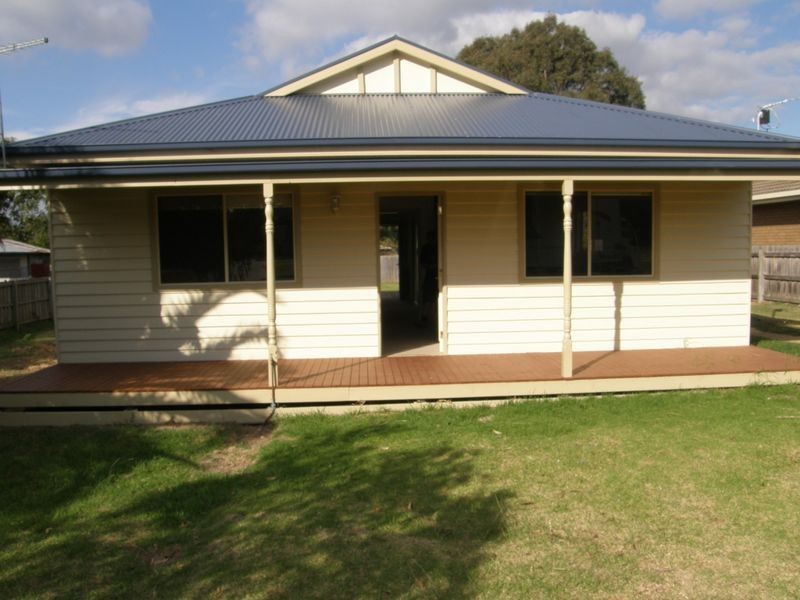 48 Knight Street, Maffra VIC 3860