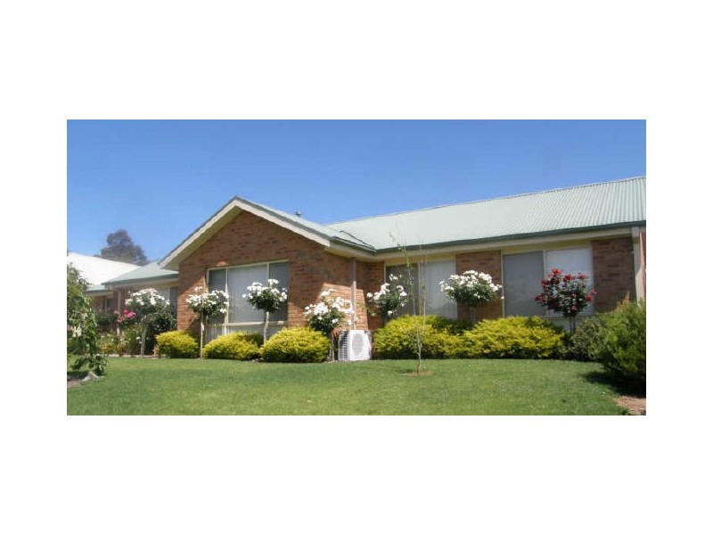 10 Cedarwood Drive, Maffra VIC 3860