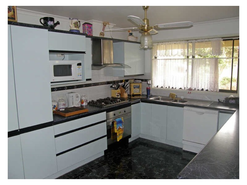 8 Hastings Street, Newry VIC 3859