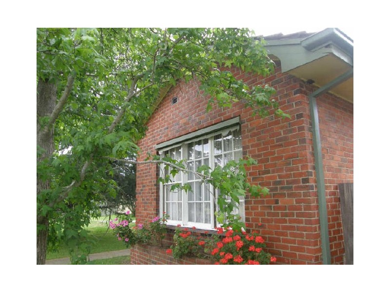 2B Alfred Street, Maffra VIC 3860