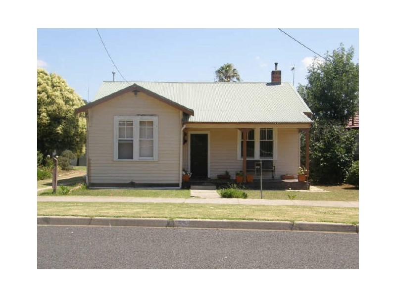 29 Boisdale Street, Maffra VIC 3860