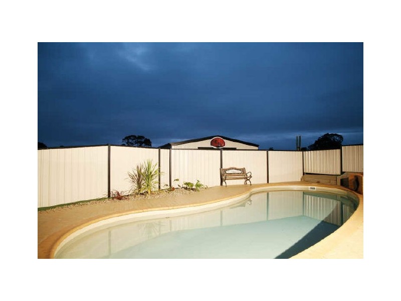 41 Batchelor Court, Maffra VIC 3860