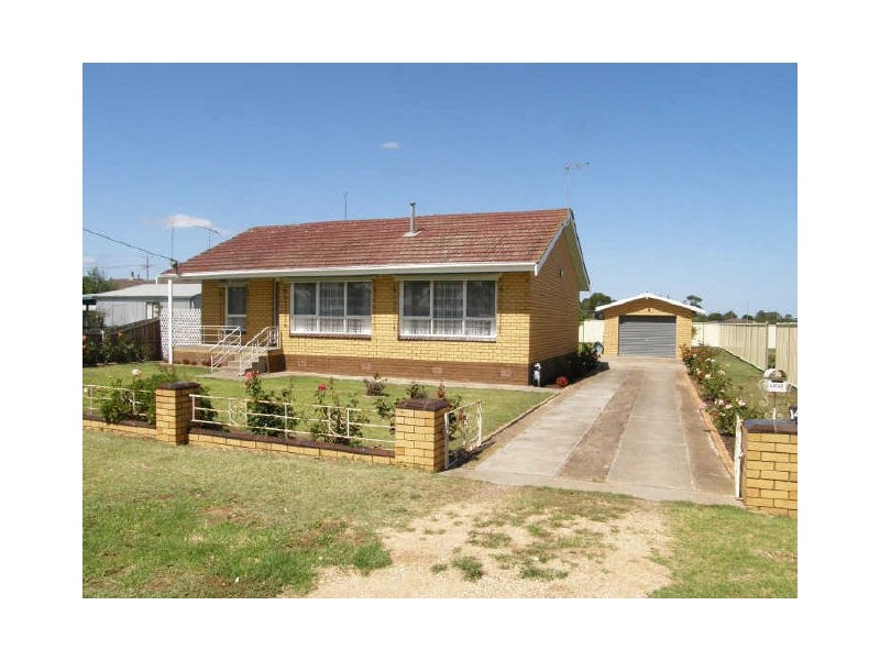 142 Powerscourt Street, Maffra VIC 3860