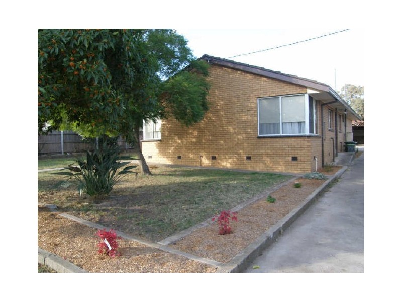4 Charles Street, Maffra VIC 3860