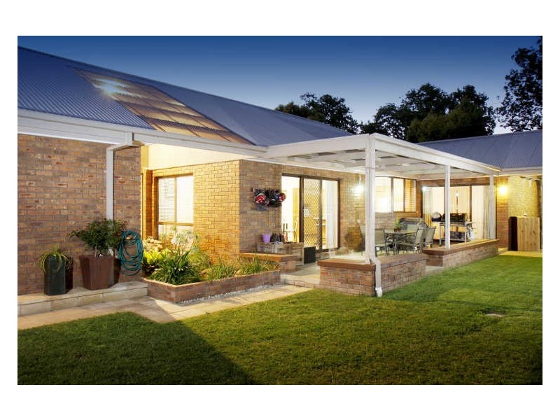 30 McMillan Street, Maffra VIC 3860