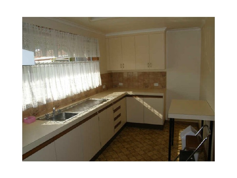 Unit 3/69 Queen Street, Maffra VIC 3860