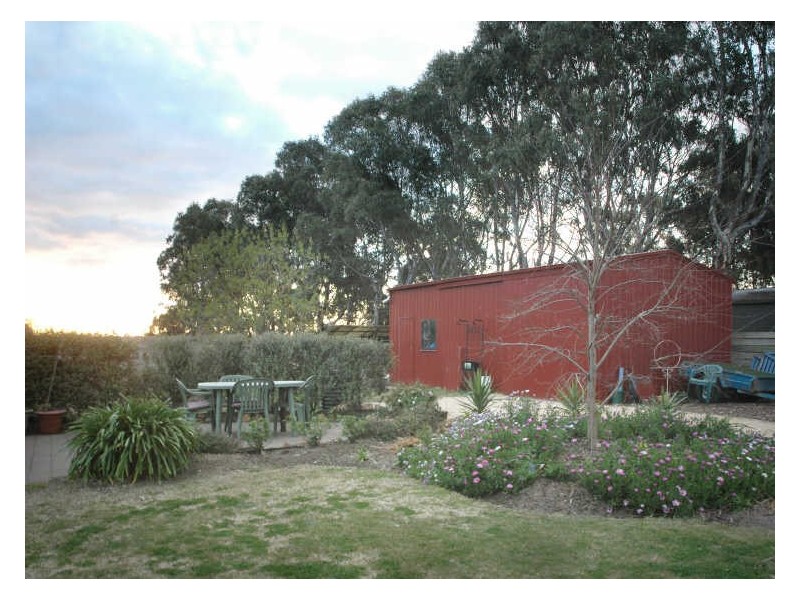 25 Campbell Street, Maffra VIC 3860