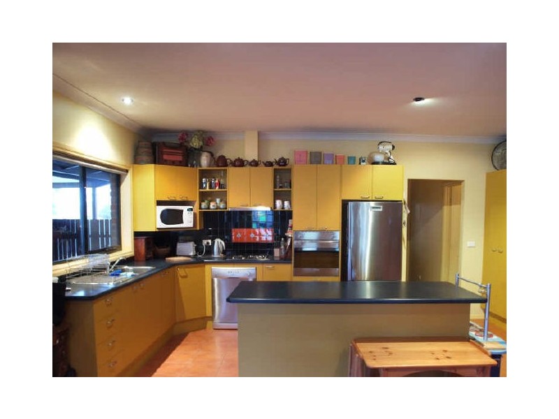 33 Morison Street, Maffra VIC 3860