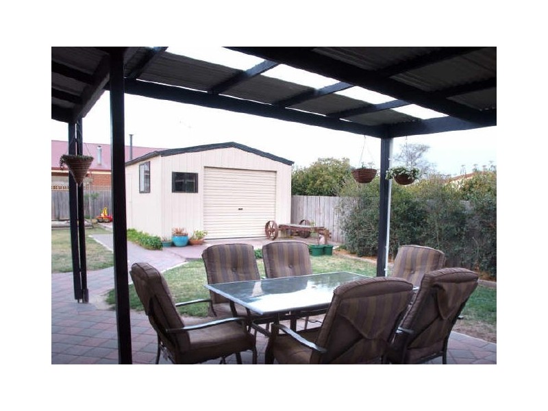 33 Morison Street, Maffra VIC 3860