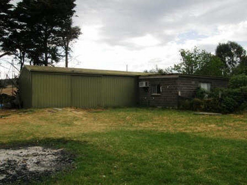 20 Millers Road, Maffra West Upper VIC 3859