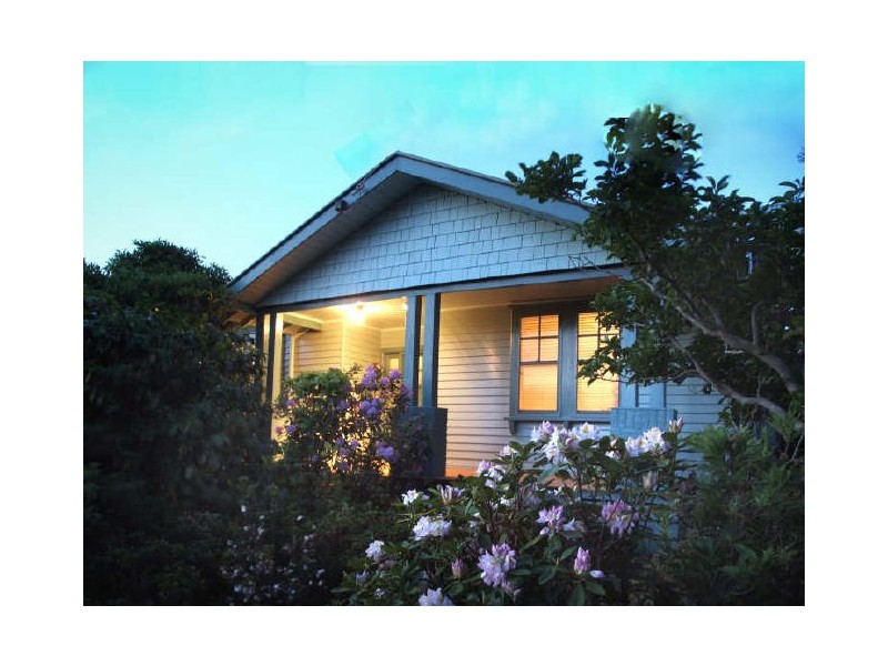 36 Stratford Rd, Maffra VIC 3860