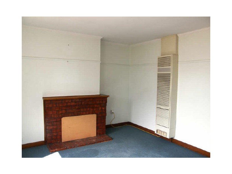 73 Carpenter Street, Maffra VIC 3860