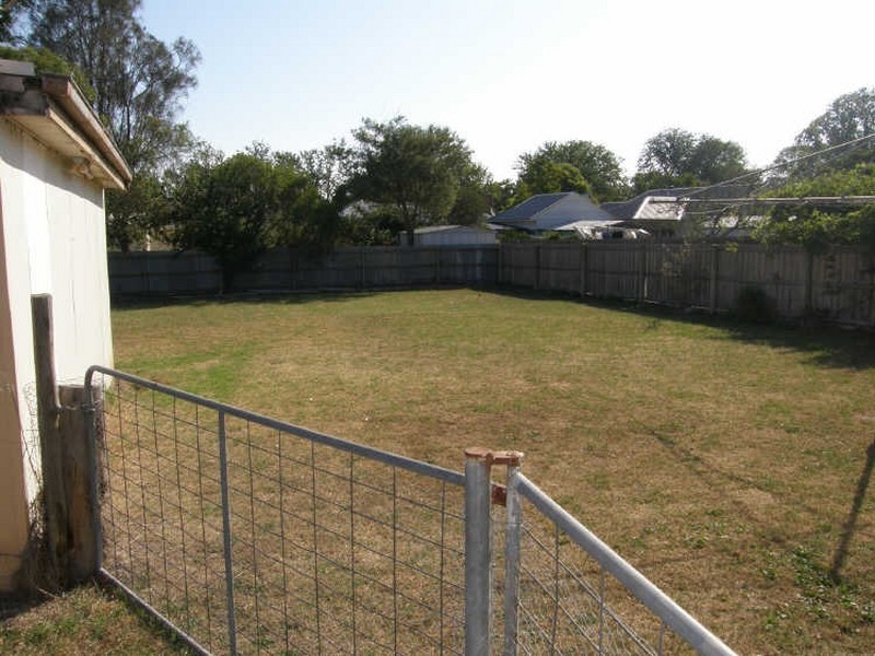 35 King Street, Maffra VIC 3860