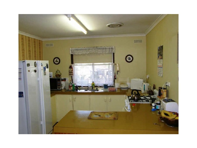 32 Edward Street, Maffra VIC 3860