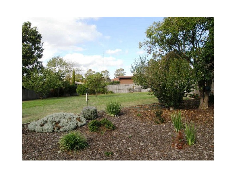 32 Edward Street, Maffra VIC 3860