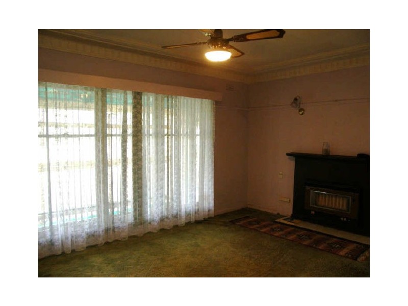 34 King Street, Maffra VIC 3860