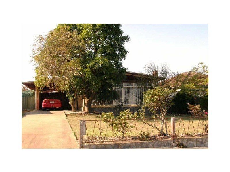 16 Alfred Street, Maffra VIC 3860