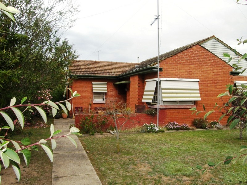 37 McMillan Street, Maffra VIC 3860