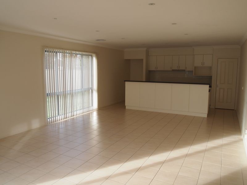 25 Cedarwood Drive, Maffra VIC 3860
