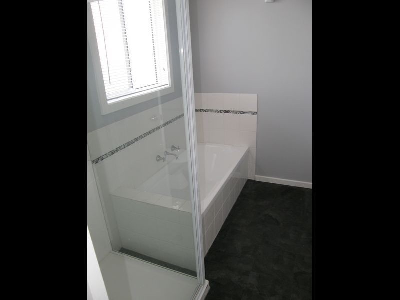 30 Knight Street, Maffra VIC 3860