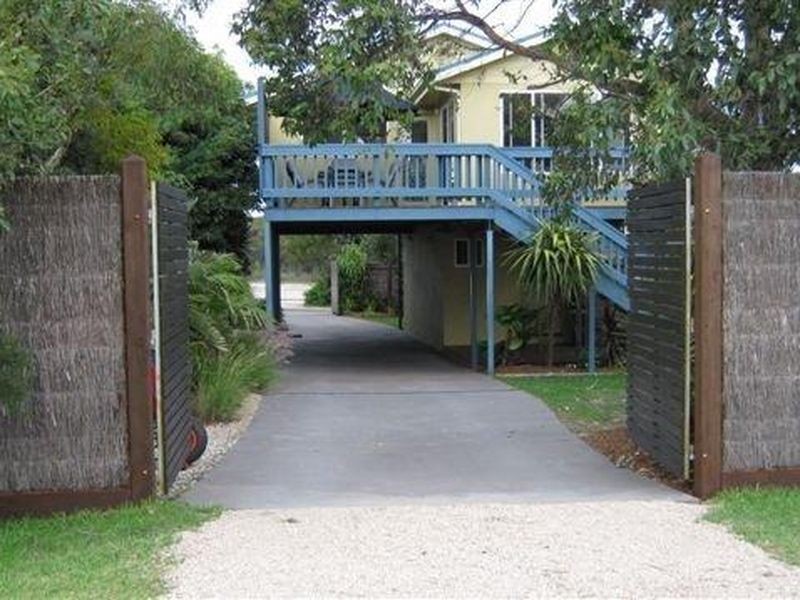 439 Lake Tyers Beach Road, Lake Tyers Beach VIC 3909