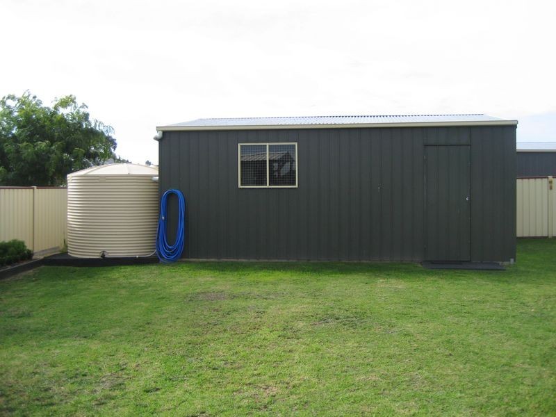 19 Cedarwood Drive, Maffra VIC 3860