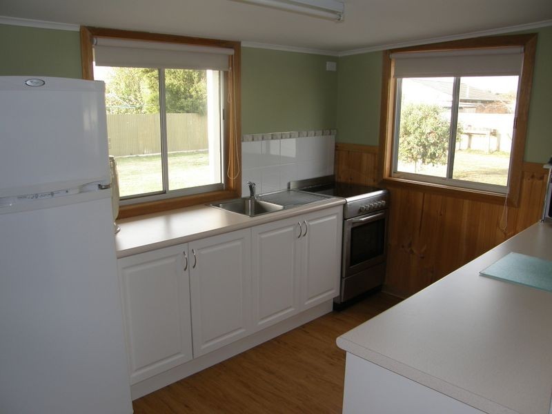 104 Powerscourt Street, Maffra VIC 3860