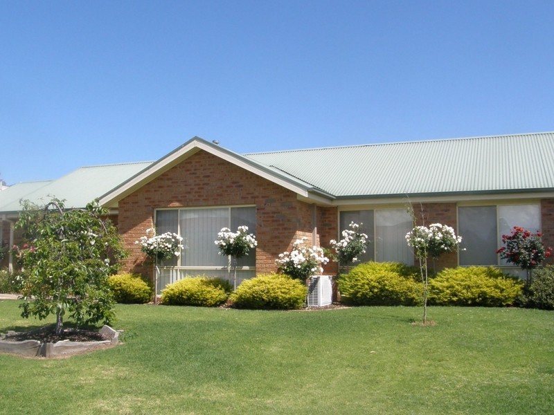 10 Cedarwood Drive, Maffra VIC 3860