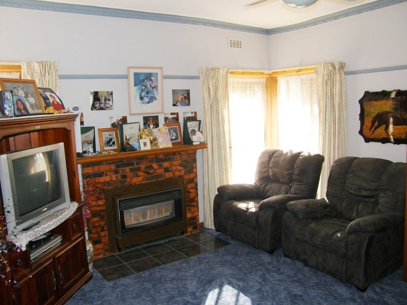 40 Powerscourt Street, Maffra VIC 3860