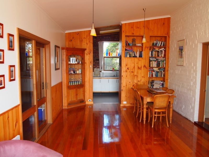 24 Alfred Street, Maffra VIC 3860
