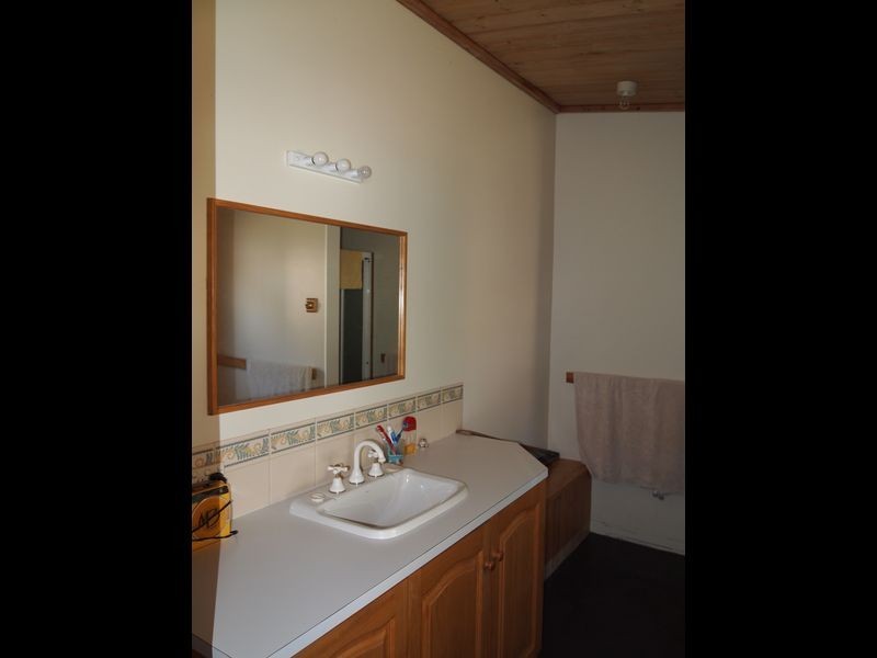 24 Alfred Street, Maffra VIC 3860