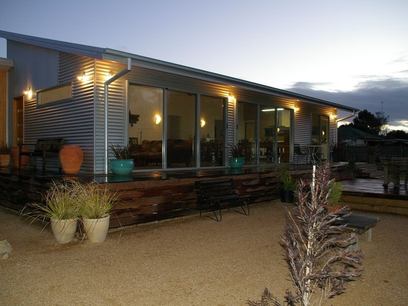 65 Landy Street, Maffra VIC 3860